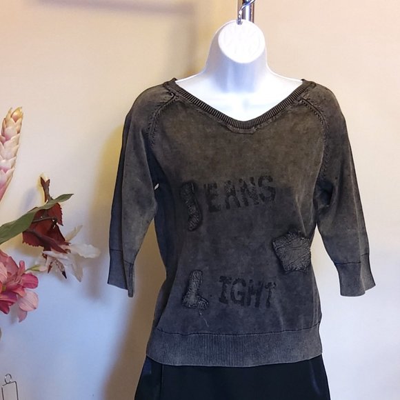 NWT Women’s Gray Lightweight 3/4 Sleeve Knit Cardigan Fall Winter Sweater 6 8 - Picture 4 of 8